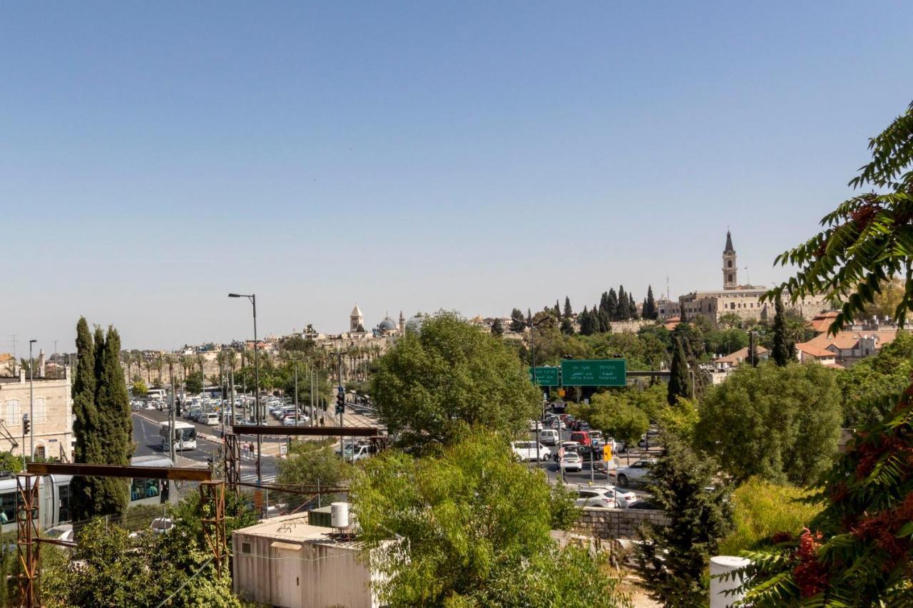 The Haneviim Suites - Isrentals Jerusalem Exteriör bild